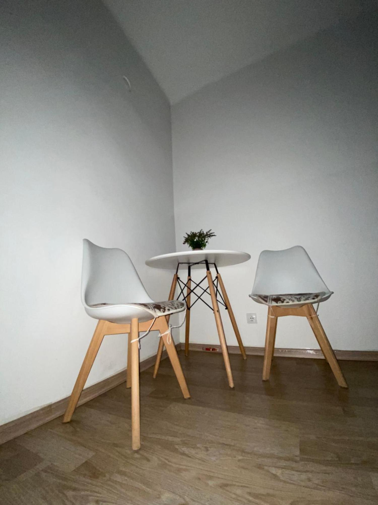 Center Studio Apartment Подгорица Екстериор снимка